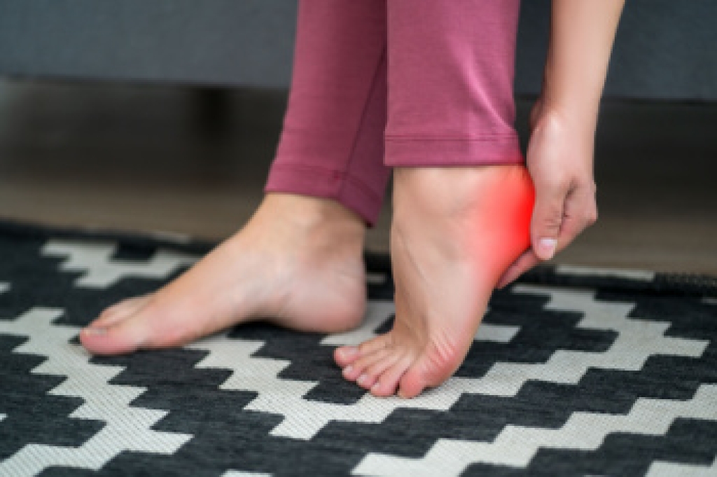 What Is the Connection Between Heel Spurs and Plantar Fasciitis?