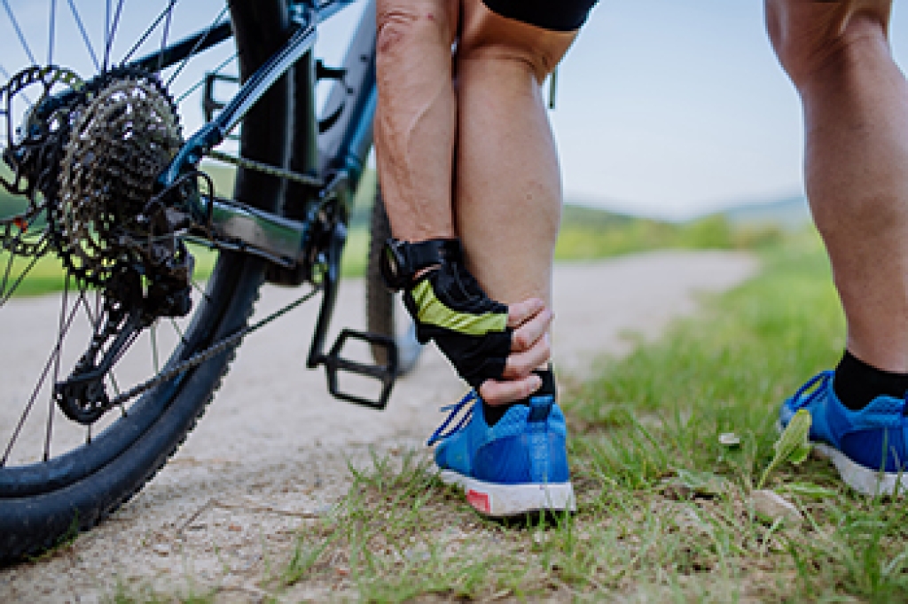 Why Cycling Can Hurt Your Ankle